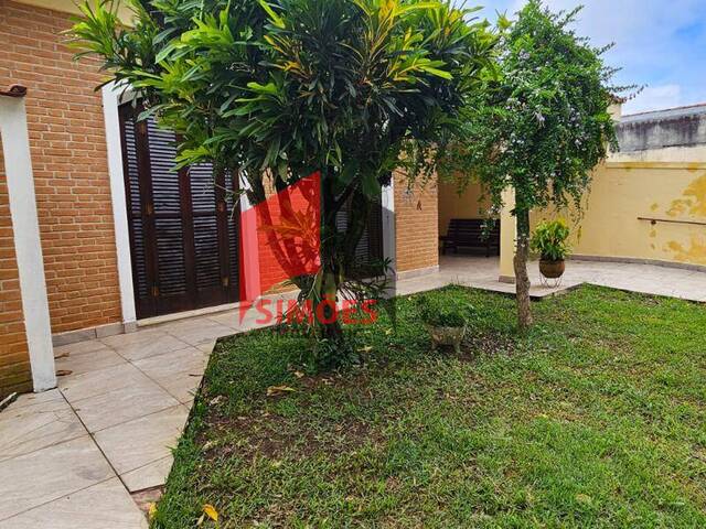 Casa para Venda em São José dos Campos - 4