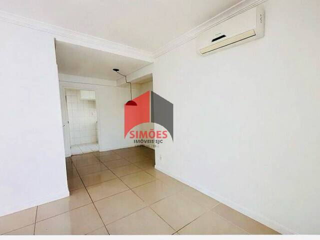 Locação em Parque Residencial Aquarius - São José dos Campos